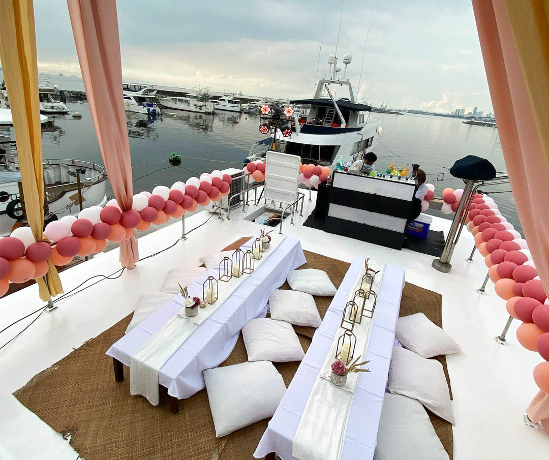 yacht birthday party